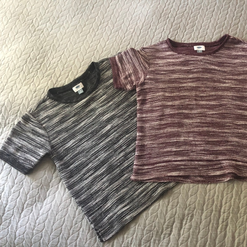 TWO OLD NAVY Short Sleeve Sweaters | S